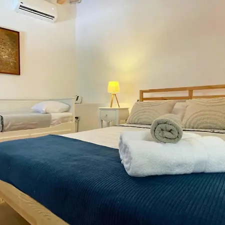 Alojamento de Turismo Selvagem Markethome Plataneras Chio (Tenerife)